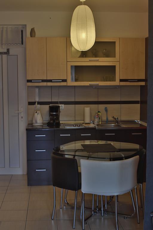 Honey Wellness Apartman Siófok Eksteriør billede